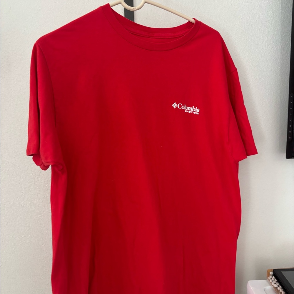 Columbia Men's Vibrant Red Short Sleeve Tee